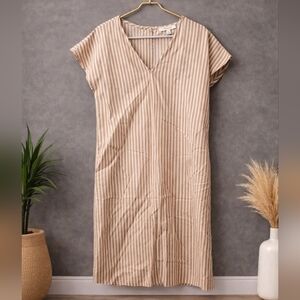 NWOT Madewell XXS Beige and Cream Striped V-Neck Midi Dress